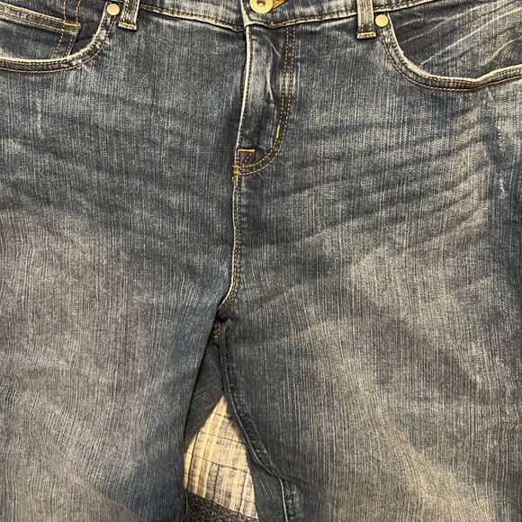 Torrid Skinny Bombshell jeans - Picture 5 of 8